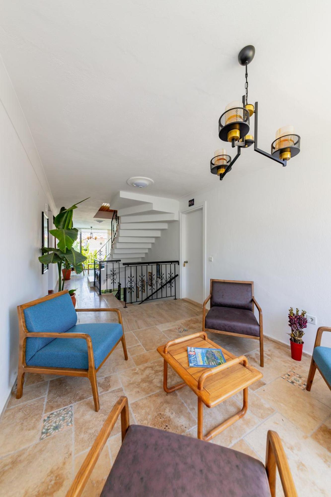 Oezguem Suite Otel Датча Екстериор снимка