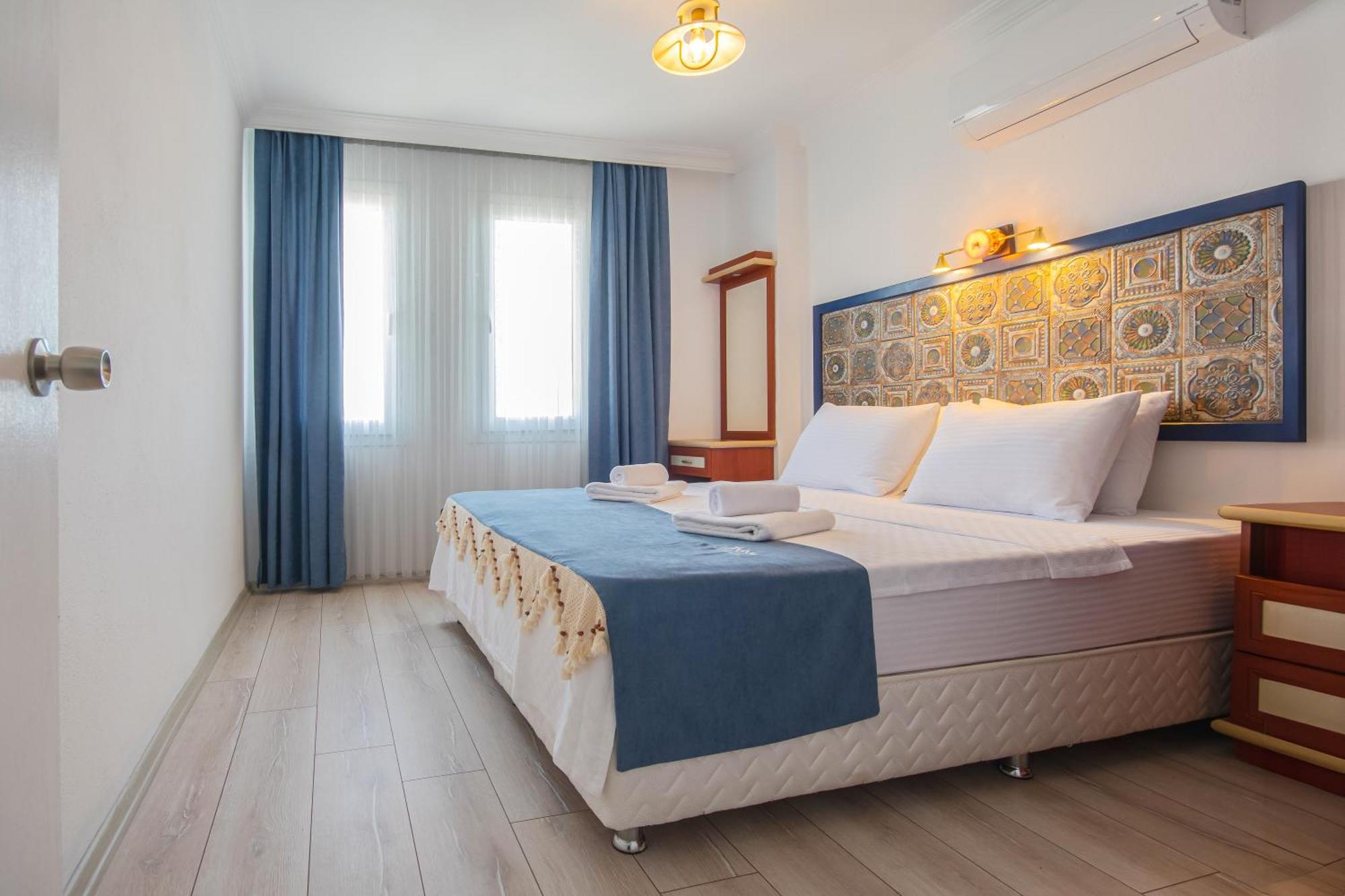 Oezguem Suite Otel Датча Екстериор снимка