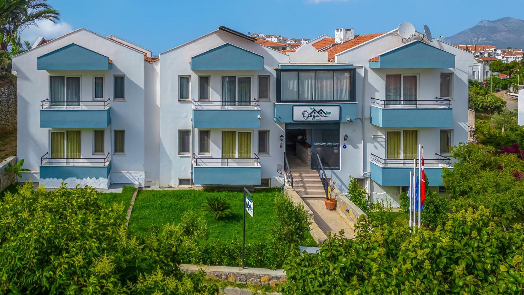 Oezguem Suite Otel Датча Екстериор снимка